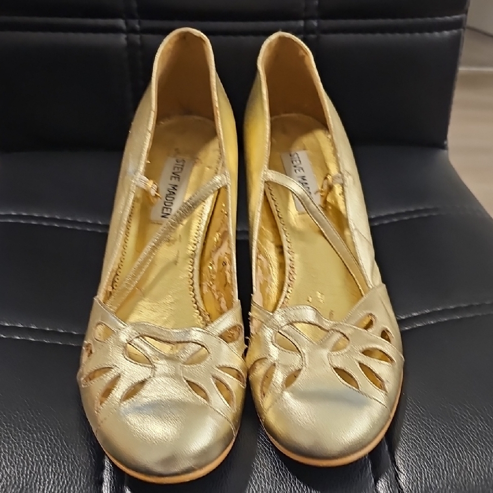 Steve Madden Gold Cut-Out Heels